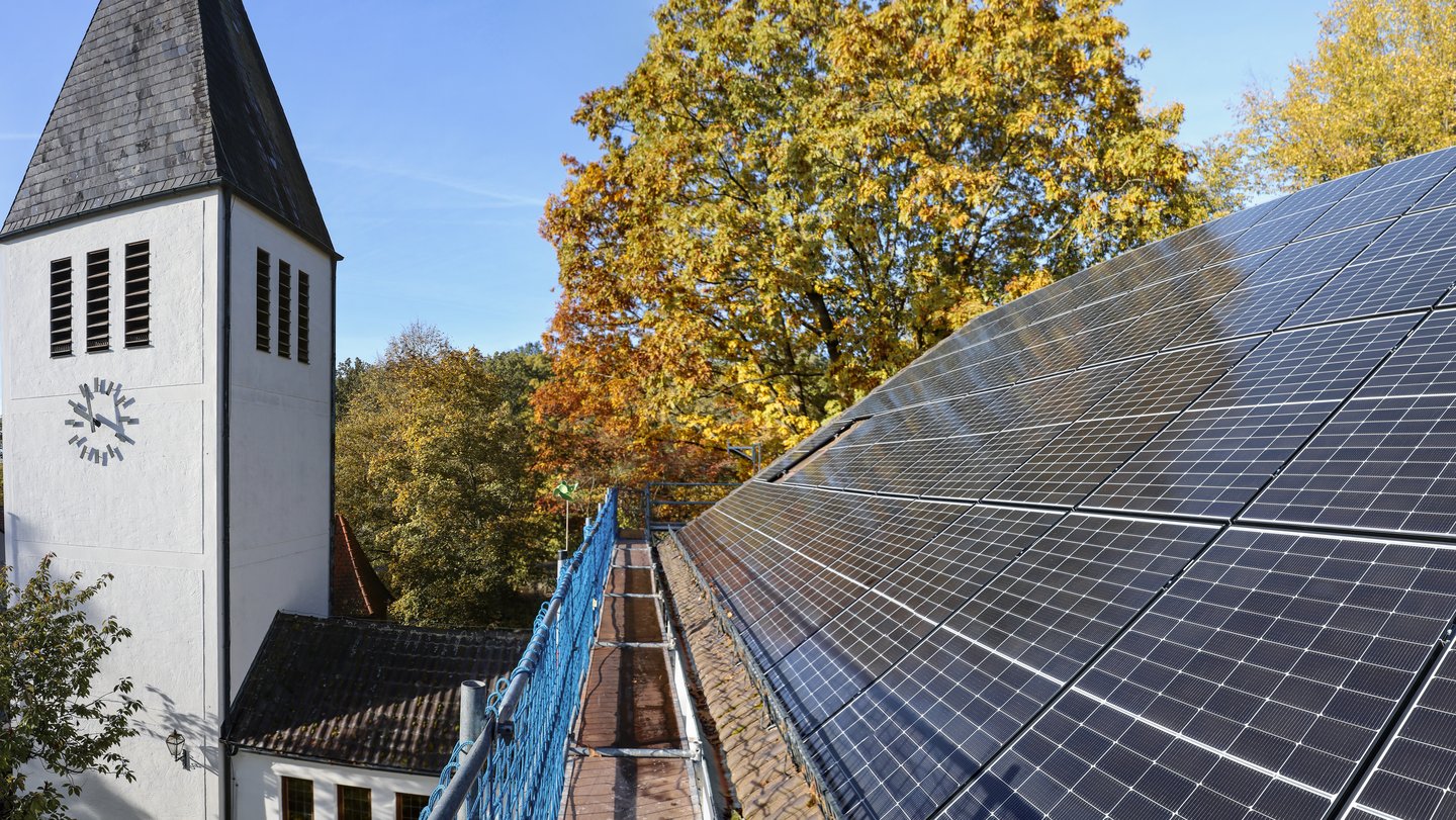 PV-Anlage auf Kirchendach St. Joseph in Wildensorg