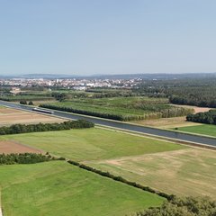 Ökostrom aus der Bamberger Südflur: Bau der Photovoltaikanlage startet Ökostrom aus der Bamberger Südflur: Bau der Photovoltaikanlage startet