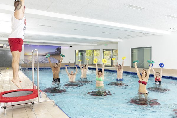 Kurs Aqua Bouncing im Bambados Aquakurs im Bambados