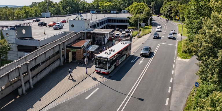 P+R Heinrichsdamm mit Bus