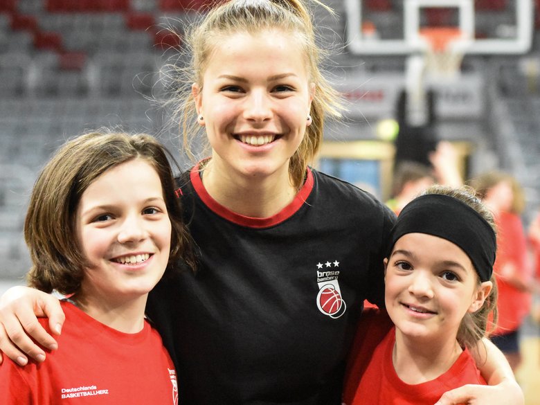 Pfingstferiencamp von Stadtwerken und Bamberg Baskets: Anmeldung startet am Montag