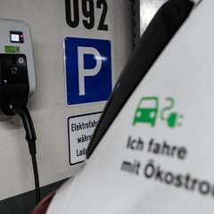Stadtwerke bieten ab sofort 56 Ladepunkte fürs klimaneutrale Tanken