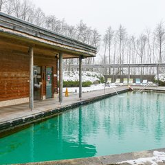 Chor Männersache heizt im Bambados Saunagarten ein