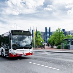 Bus vorm Klinikum