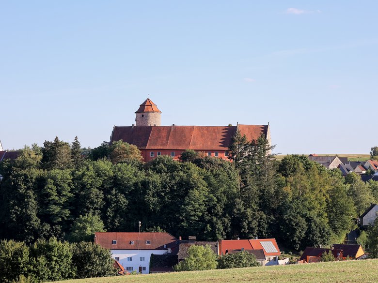Ortsansicht Lisberg mit Burg